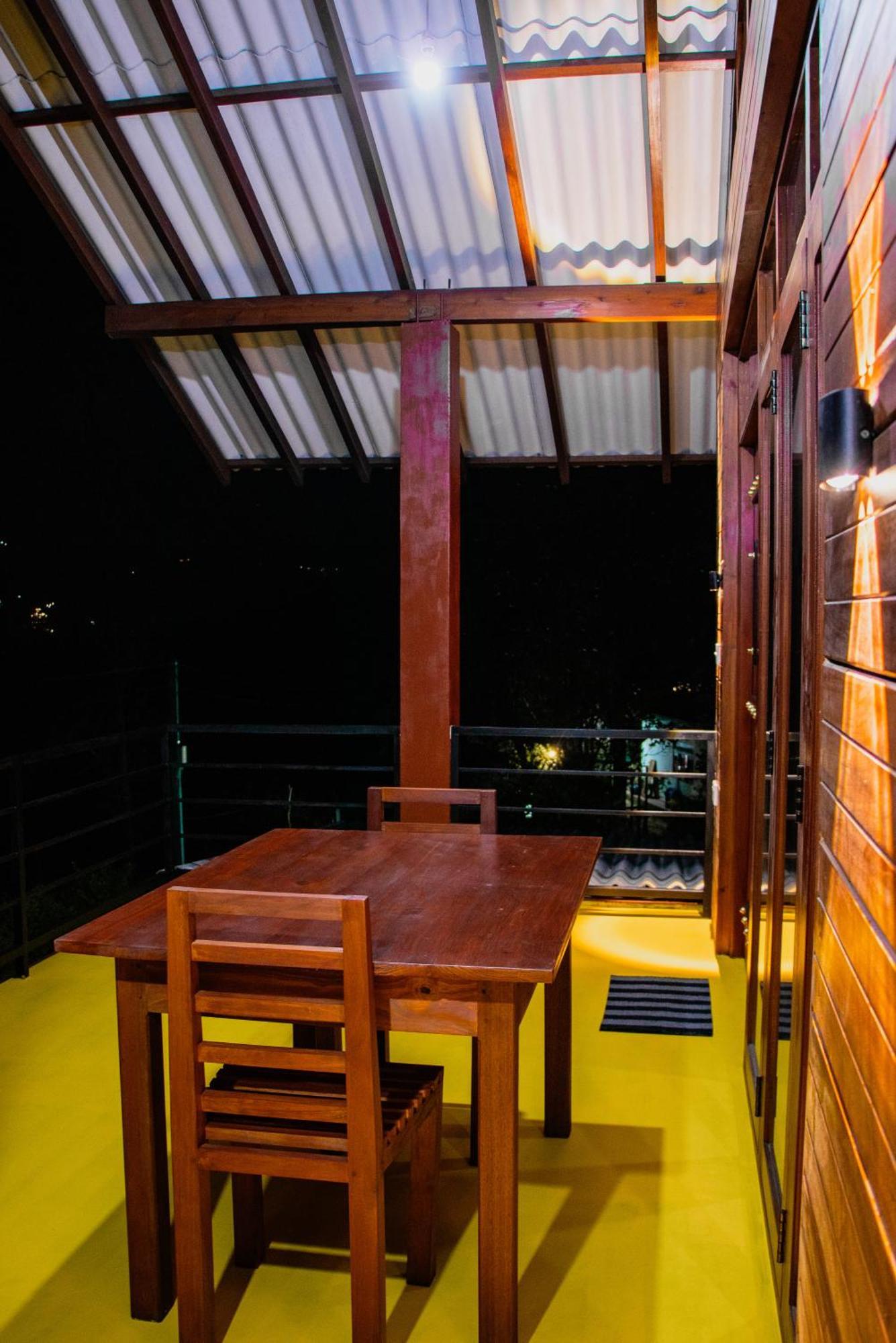 Nine Arch Wood Cabin إيلا المظهر الخارجي الصورة