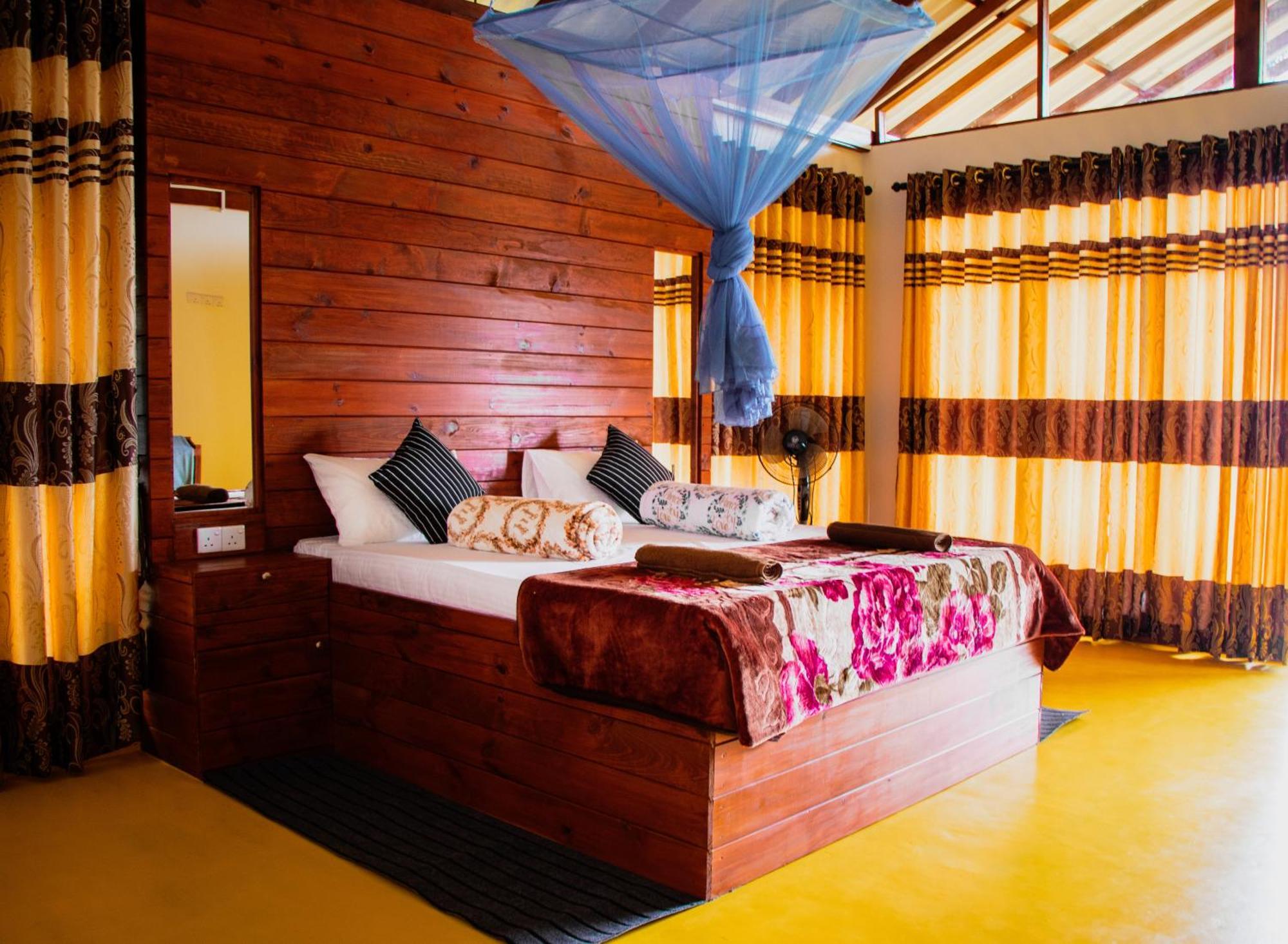 Nine Arch Wood Cabin إيلا المظهر الخارجي الصورة